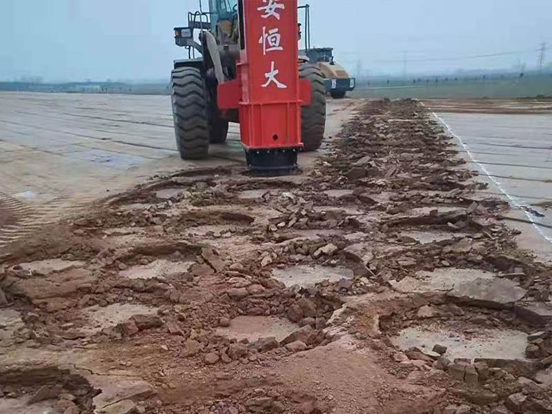 高速液壓夯實機